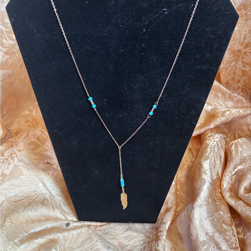 Vintage Blue Feather Pendant‎ Necklace